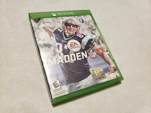 Madden NFL 17 (Microsoft Xbox One, 2016) - Image 1