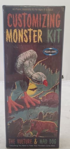 Polar Lights Customizing Monster Kit The Vulture & Mad Dog Model Kit # 5021 - Image 1