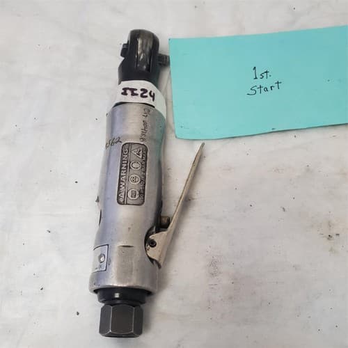 Ingersoll Rand Heavy Duty Pneumatic Air Ratchet Wrench II-24 - Image 1