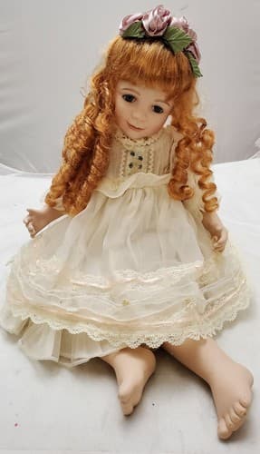 Original Amazing Porcelain Fashion Doll Beautiful Lace Dress - Image 1
