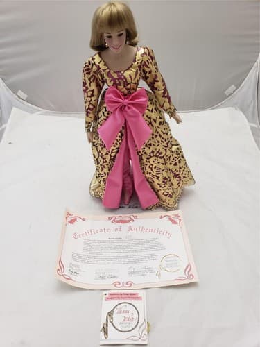 Vintage Vanna White Porcelain Doll Collection Limited Edition Numbered - Image 1