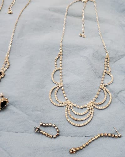 Two Women Fashion Jewelry Long Necklace CV and Black Stones and Earrings Sets - Thumbnail 2