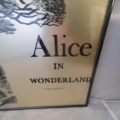Alice's Adventures in Wonderland Illustrated Large Framed Picture - Thumbnail 3