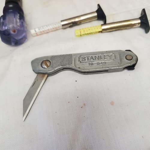 Vintage Screwdrivers Picks Wrenches Cutters & More Mixed Lot Hand Tools LOT-518 - Thumbnail 10