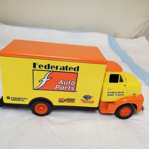 Ertl Collectible 1953 Ford Diecast Delivery Van Truck Bank Federated Auto - Thumbnail 2