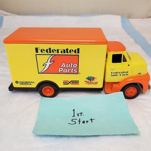 Ertl Collectible 1953 Ford Diecast Delivery Van Truck Bank Federated Auto - Image 1