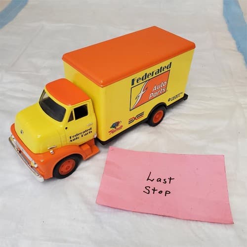 Ertl Collectible 1953 Ford Diecast Delivery Van Truck Bank Federated Auto - Thumbnail 11