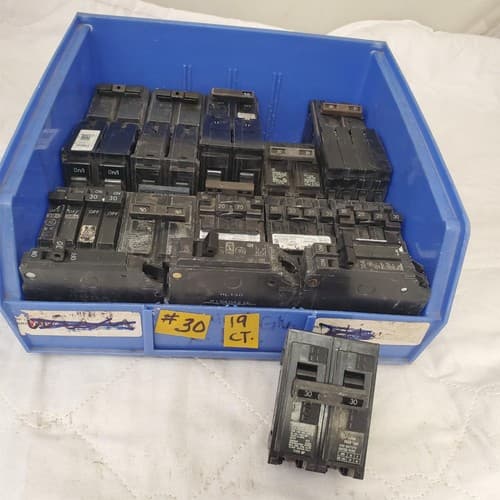 Large Lot of 19 Used Circuit Breakers Assorted #30 - Thumbnail 2