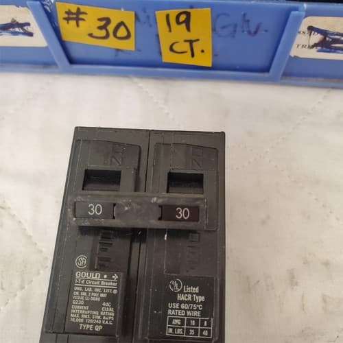 Large Lot of 19 Used Circuit Breakers Assorted #30 - Thumbnail 4