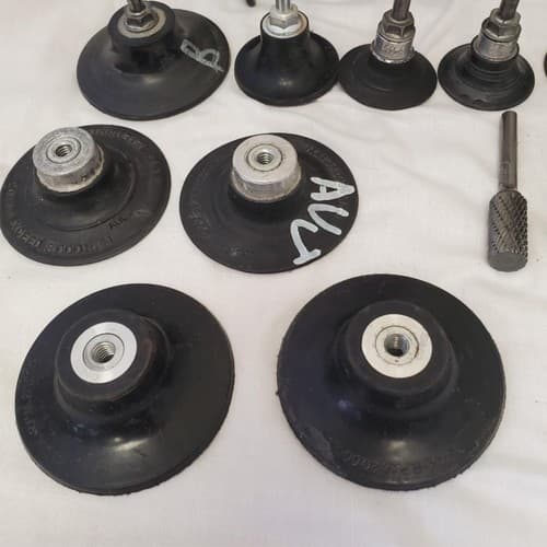 Lot of 20 Roll Lock Sanding Disc Rotary Pad Holder LOT-1040 - Thumbnail 4