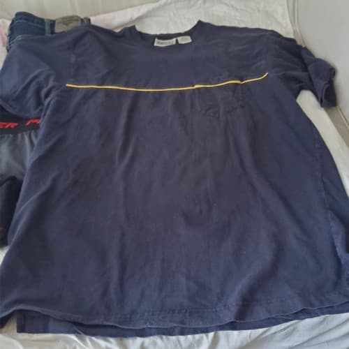 Lot of Assorted Multi Brand T-shirt, Jeans, Shorts & Socks Set - Thumbnail 7