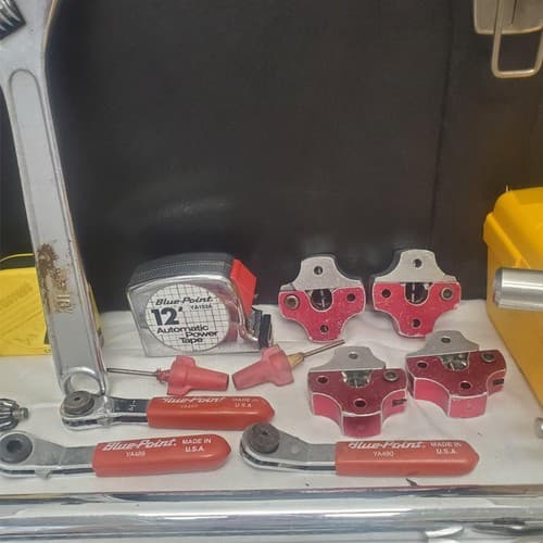 Lot of Assorted Plumbing and Pipe Fitting Tools with Chain Wrenches and Toolbox - Thumbnail 3