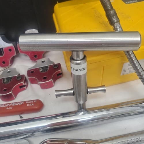 Lot of Assorted Plumbing and Pipe Fitting Tools with Chain Wrenches and Toolbox - Thumbnail 15