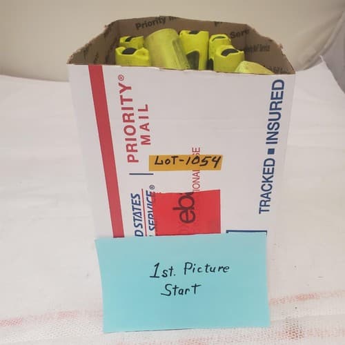 Lot of 8 Streamlight Flashlight 4AA LED LOT-1054 - Thumbnail 2