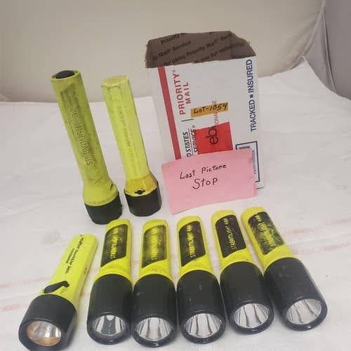 Lot of 8 Streamlight Flashlight 4AA LED LOT-1054 - Thumbnail 7