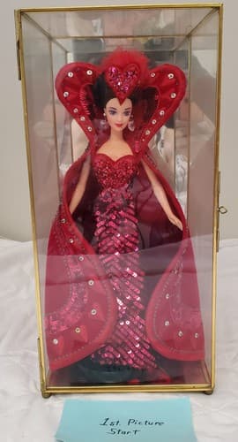 1994 Bob Mackie Queen of Hearts Barbie Limited Edition, Sequins, Cape, Headdress - Image 1