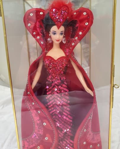 1994 Bob Mackie Queen of Hearts Barbie Limited Edition, Sequins, Cape, Headdress - Thumbnail 2