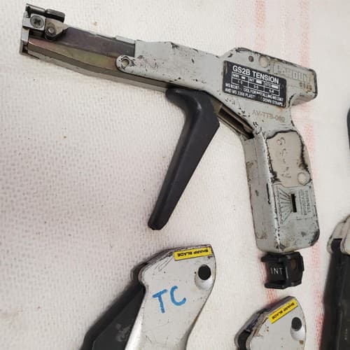 Lot of 6 Assorted Cable Tie Tensioners,Digital Micrometer, & more LOT-1046 - Thumbnail 7