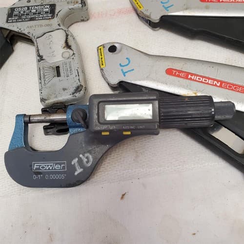 Lot of 6 Assorted Cable Tie Tensioners,Digital Micrometer, & more LOT-1046 - Thumbnail 10