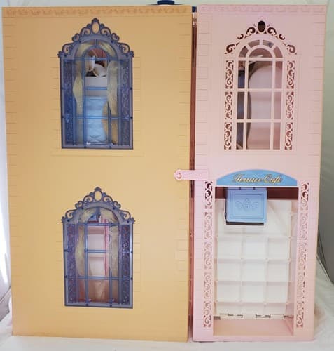 2001 Mattel Barbie Grand Hotel with Electronic Voice Features - Thumbnail 8