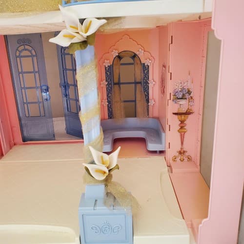 2001 Mattel Barbie Grand Hotel with Electronic Voice Features - Thumbnail 17