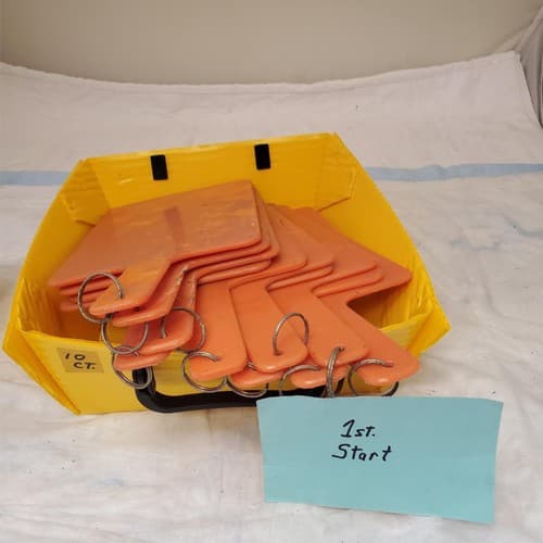 Lot Of 10 AERO Safety Marshalling Paddles 3-82345 - Image 1