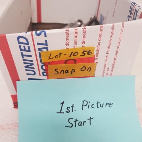 Lot of Snap on combination Wrench & Sockets LOT-1056 - Thumbnail 2