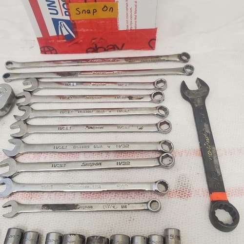 Lot of Snap on combination Wrench & Sockets LOT-1056 - Thumbnail 5