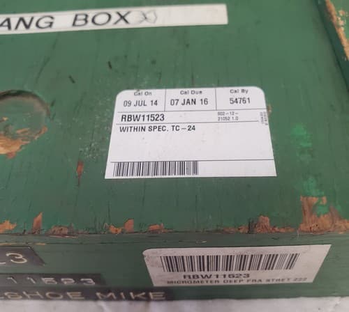 Large Frame Outside Micrometer Precision Measuring instrument with Case LOT-1104 - Thumbnail 8