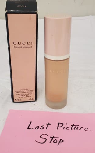 Gucci Luminous Matte Foundation 24H Wear Shade 2284 Airy Breathable Finish - Thumbnail 8