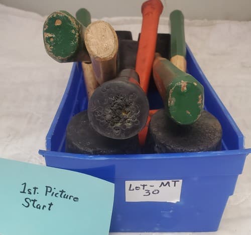 Lot of 7 Rubber Mallets Dead Blow Hammers and Brass Hammer Mixed Brand MT-30 - Thumbnail 2