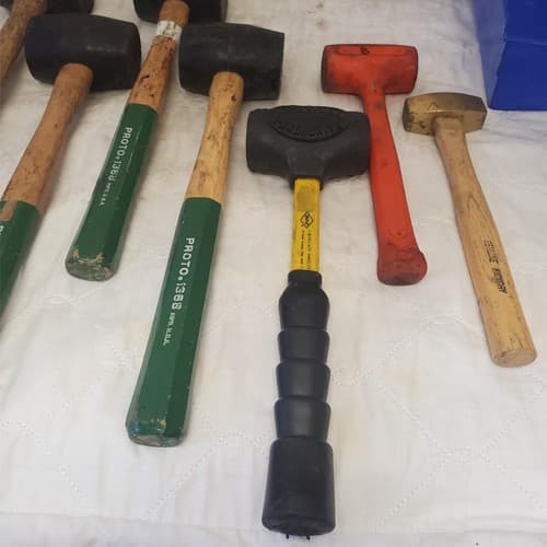 Lot of 7 Rubber Mallets Dead Blow Hammers and Brass Hammer Mixed Brand MT-30 - Thumbnail 5