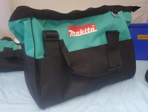 Lot of 3 Tool Bags 2 Makita & 1 DeWalt Soft-Sided Zipper Tote Bags LOT-1074 - Thumbnail 9