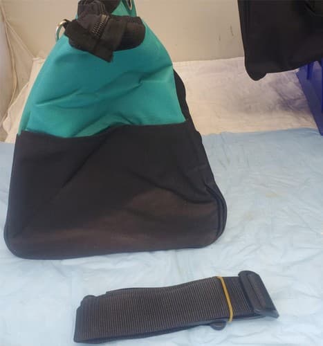 Lot of 3 Tool Bags 2 Makita & 1 DeWalt Soft-Sided Zipper Tote Bags LOT-1074 - Thumbnail 7