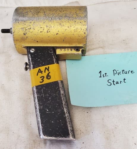 Vinatge Pneumatic Rivet Gun Aircraft Tool AN36 - Image 1