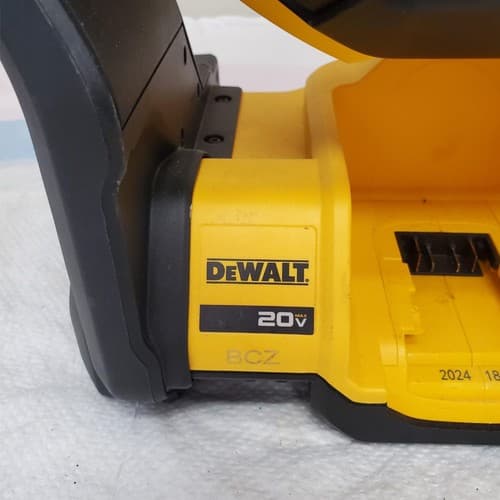 Dewalt Dce512 N-Xj 20 v Max Cordless Brushless Portable Jobsite Fan-Ip54 Rated - Thumbnail 2