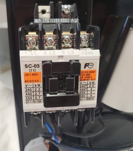 1PCS Fuji Electric SC03 AC Contactor 220V Coil 3 Pole Motor Starter Industrial - Thumbnail 5