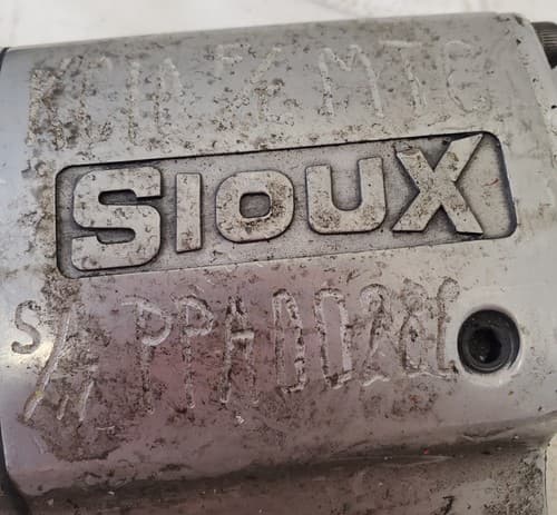 Assorted Sioux 1/2" Drive Pneumatic Impact Wrench Industrial Tool AN47 - Thumbnail 3