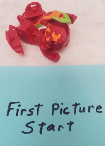 Bakugan Battle Planet Spin Master Red Pyrus Zentaur B400 - Image 1