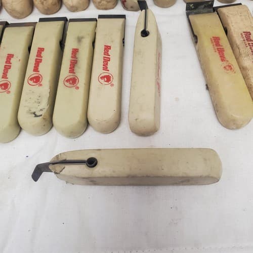 Lot of Assorted 24 Red Devil Single Edge Paint Scraper LOT-362 - Thumbnail 9