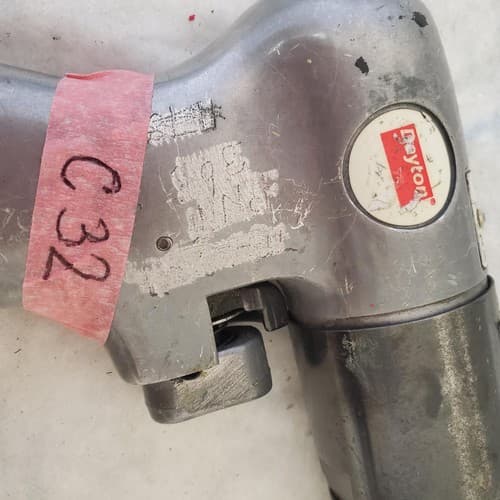 Dayton 6ZC72 Pistol Grip Pneumatic Air Drill Air Tool C32 151571 - Thumbnail 3