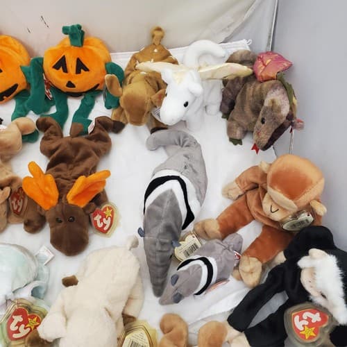 Huge Lot of Assorted TY Beanie Babies Plush Toys #2 - Thumbnail 5