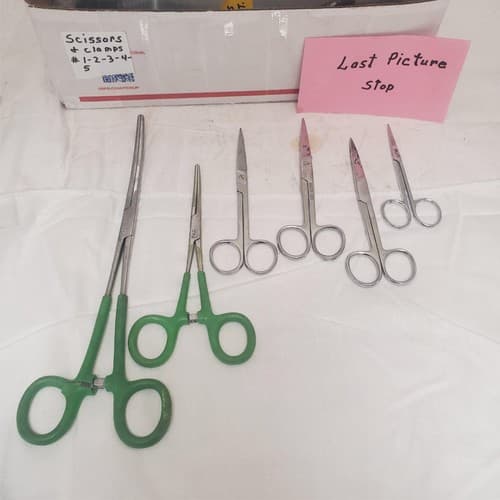 Lot of 6 Assorted Medical Surgical Scissor Clamps #6 - Thumbnail 5
