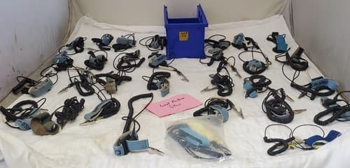 Lot of 29 Anti-Static ESD Grounding Wrist Straps with Coiled Cords LOT-124 - Thumbnail 7