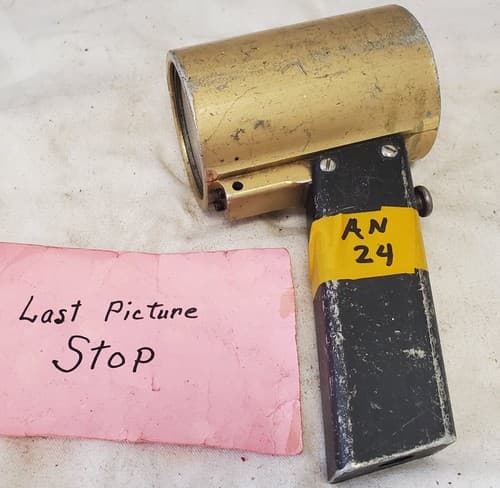 Ingersoll Rand Vintage Pneumatic Aircraft Rivet Gun Air Tool Industrial AN24 - Thumbnail 5