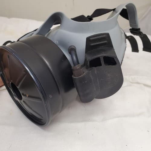 Full Face Respirator Gas Mask w/ Filter - Thumbnail 6