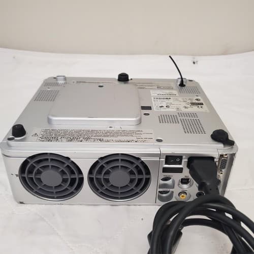 Toshiba DLF TDP-D2 Projector - Thumbnail 6