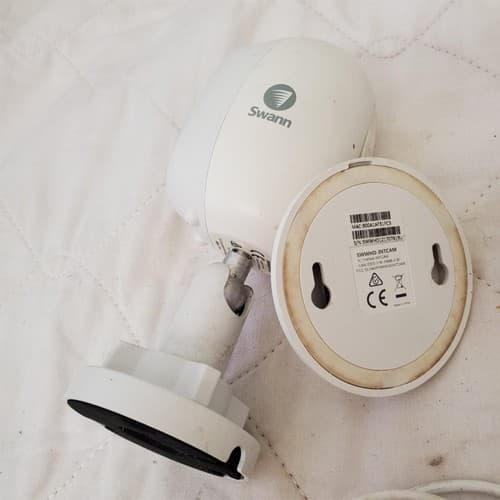 Lot of Swann SWWHD-INTCAM 1080p Wireless Smart Security Cameras - Thumbnail 2