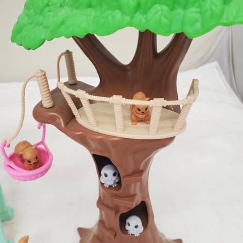 Barbie Animal Rescuer Center with Animals & Accessories Doll Playset - Thumbnail 5