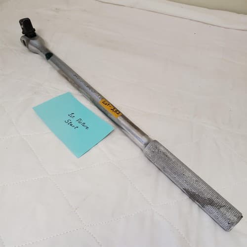 Armstrong Adjustable Torque Wrench Square Drive Mechanic’s Tool LOT-252 - Image 1